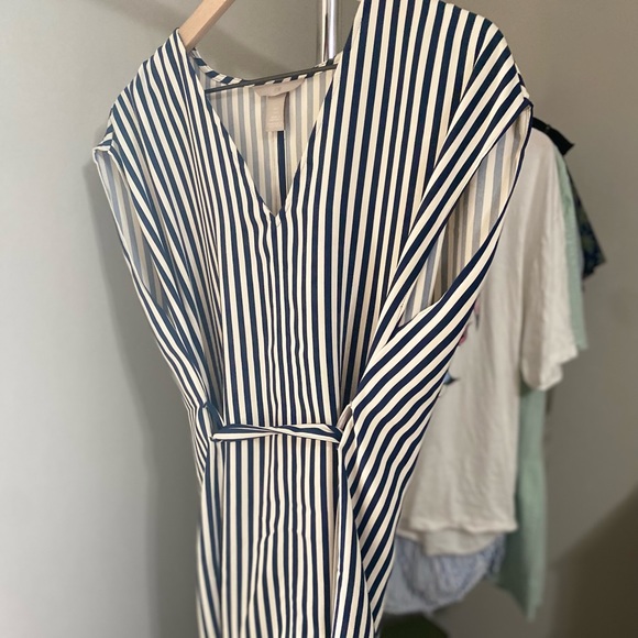 White and blue stripe with belt shift dress - Picture 2 of 2